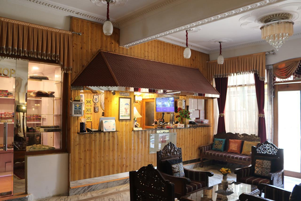 Hotel Akbar Inn Srīnagar Exterior foto