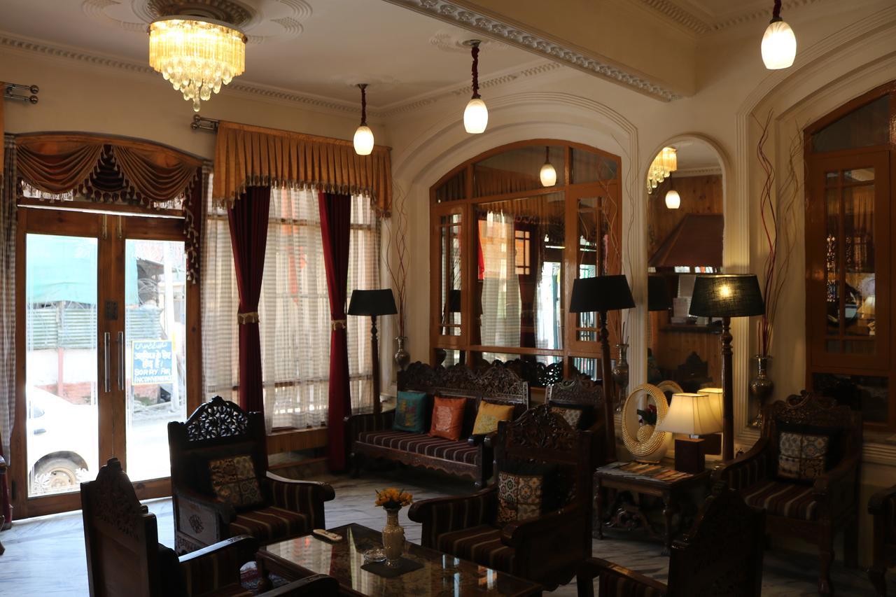 Hotel Akbar Inn Srīnagar Exterior foto